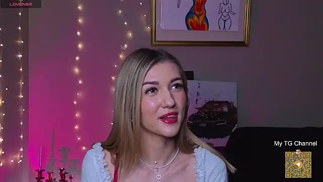 Snapshot of BeatrixGummer chatting on 11/19/25, 08:20 BeatrixGummer online show from 11/19/25, 08:20