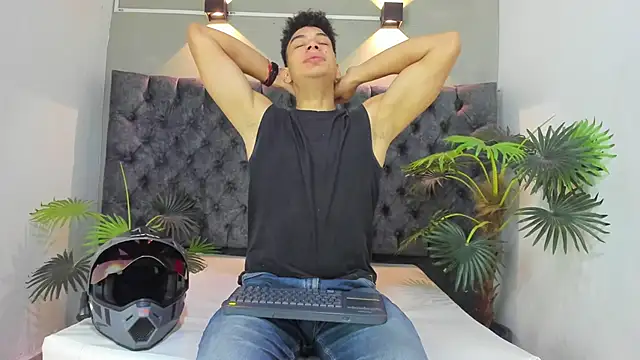 ALAN REDINGER online show from 09/30/25, 01:38