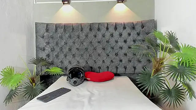 ALAN REDINGER online show from 12/04/25, 01:20