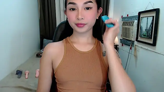 Snapshot of Goddess_Isabel chatting on 10/31/25, 03:46 Goddess Isabel online show from 10/31/25, 03:46