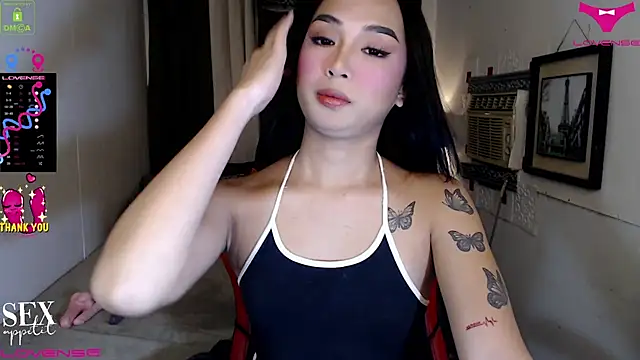 Snapshot of Goddess_Isabel chatting on 11/04/25, 04:06 Goddess Isabel online show from 11/04/25, 04:06