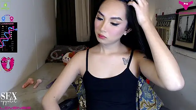 Snapshot of Goddess_Isabel chatting on 11/06/25, 06:09 Goddess Isabel online show from 11/06/25, 06:09