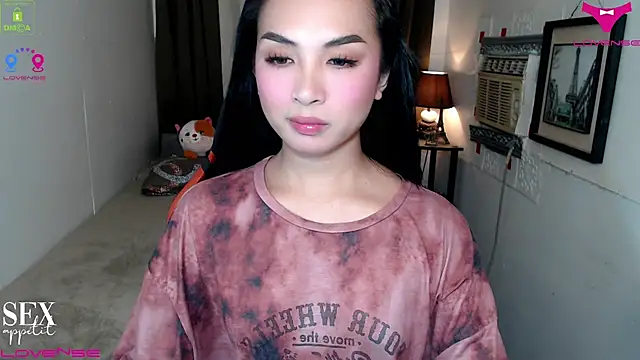 Snapshot of Goddess_Isabel chatting on 11/28/25, 05:10 Goddess Isabel online show from 11/28/25, 05:10