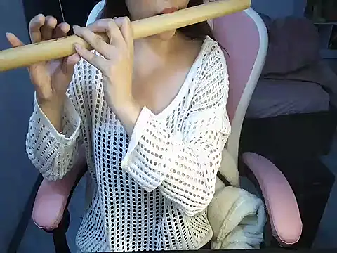 Ori-Yannie online show from 11/22/25, 11:42