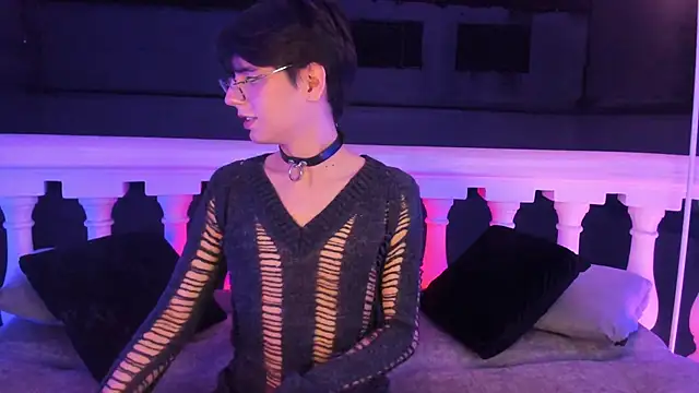 luixdust  online show from 09/20/25, 05:08