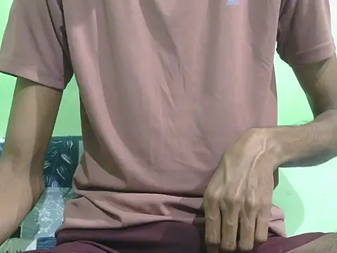 rockyy23boy online show from 12/14/25, 01:44