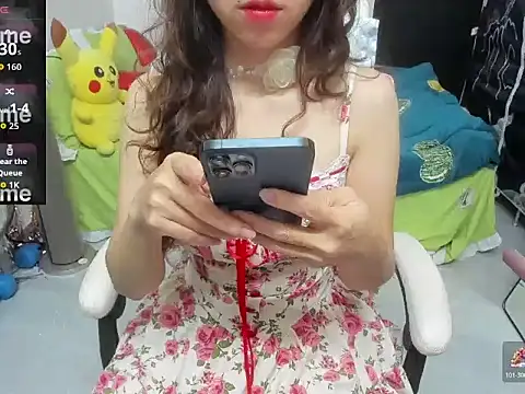 Snapshot of LuckyBabe_new01 chatting on 02/01/26, 11:42 LuckyBabe new01 online show from 02/01/26, 11:42