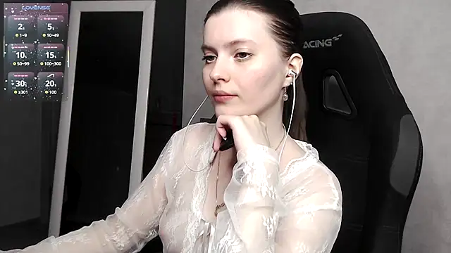 cute elfy  online show from 09/27/25, 04:45