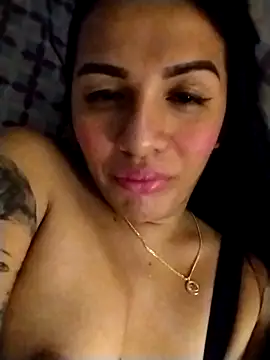 Snapshot of enoria1992 chatting on 09/26/25, 12:20 enoria1992 online show from 09/26/25, 12:20