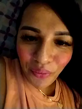 Snapshot of enoria1992 chatting on 10/17/25, 05:59 enoria1992 online show from 10/17/25, 05:59