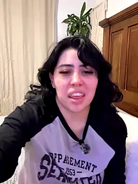 Snapshot of Draculona-666 chatting on 10/09/25, 03:26 Draculona-666 online show from 10/09/25, 03:26