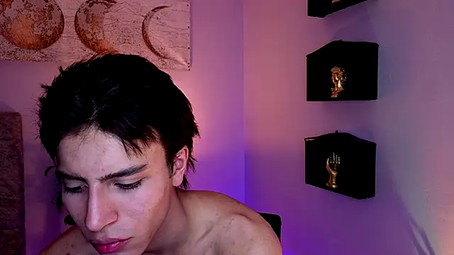 Snapshot of Christopher_77 chatting on 10/09/25, 03:37 Christopher 77 online show from 10/09/25, 03:37