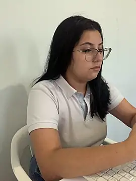 Velma star online show from 10/21/25, 11:00