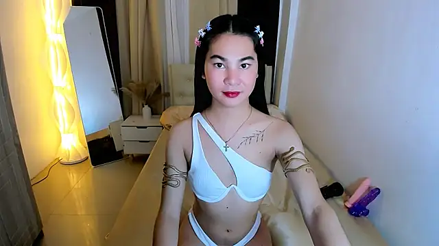 Snapshot of hotjessieempress chatting on 09/10/25, 06:30 hotjessieempress online show from 09/10/25, 06:30