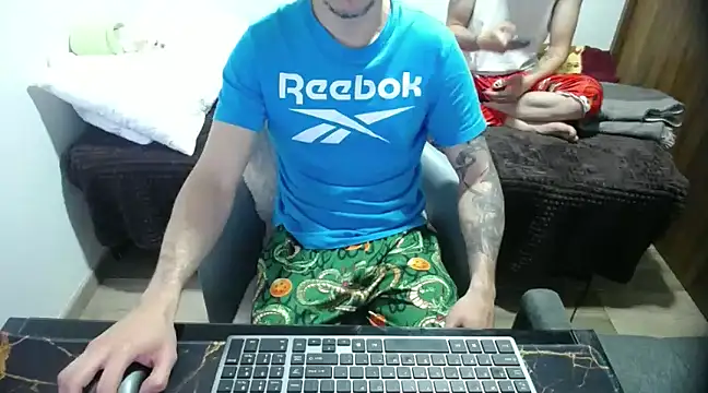 Snapshot of bossking017 chatting on 01/28/25, 01:59 bossking017 online show from 01/28/25, 01:59