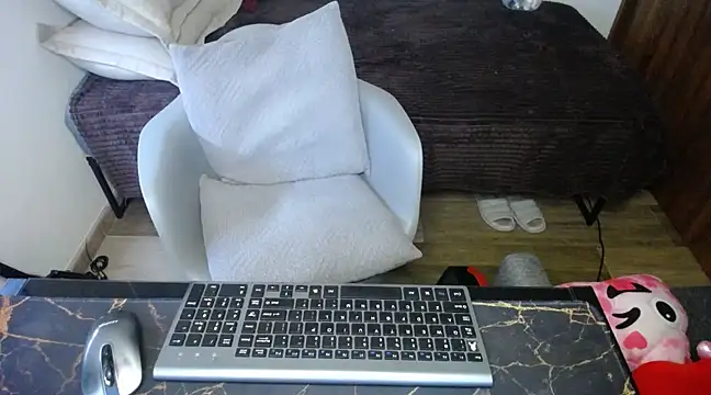 Snapshot of bossking017 chatting on 03/04/25, 05:03 bossking017 online show from 03/04/25, 05:03