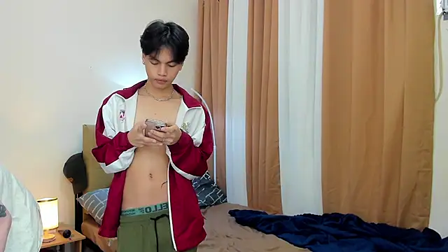 hotfreshdior online show from 09/19/25, 09:04