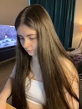 Snapshot of Lovely_Waifu chatting on 05/06/26, 12:21 Lovely Waifu online show from 05/06/26, 12:21