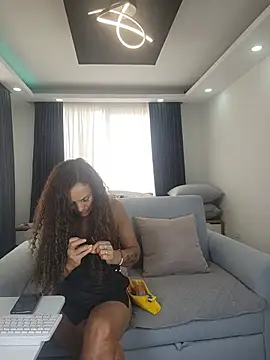 evasweett   online show from 07/16/26, 06:25