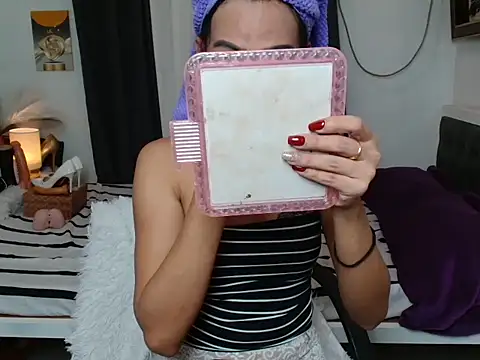 AmayaWang online show from 09/25/25, 07:01