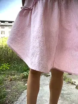 Snapshot of Xiao-meng66 chatting on 09/17/25, 04:47 Xiao-meng66 online show from 09/17/25, 04:47