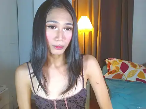 kittygurl124 online show from 09/25/25, 12:36