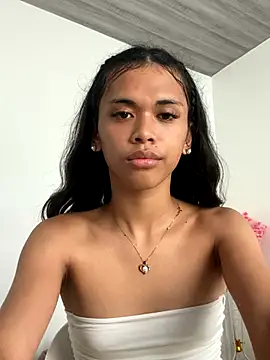 urcurlydiva online show from 10/12/25, 05:39