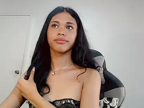 urcurlydiva online show from 10/23/25, 05:40