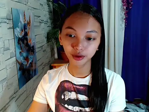 Simi Ipit online show from 07/24/26, 02:42