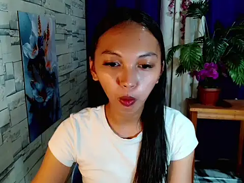 Simi Ipit online show from 07/25/26, 04:43