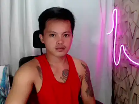 urhotfucker13 online show from 07/07/26, 04:22
