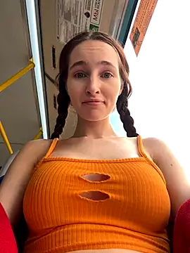 SnappyHappy online show from 09/19/25, 10:38