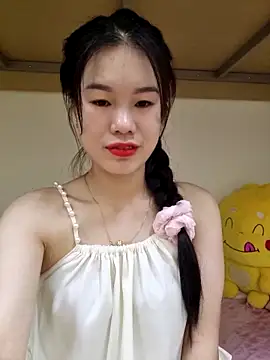 Snapshot of Baby-ladytits2025 chatting on 09/24/25, 03:37 Baby-ladytits2025 online show from 09/24/25, 03:37