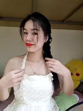 Snapshot of Baby-ladytits2025 chatting on 10/08/25, 04:10 Baby-ladytits2025 online show from 10/08/25, 04:10