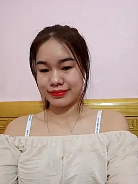 Snapshot of Baby-ladytits2025 chatting on 11/04/25, 02:54 Baby-ladytits2025 online show from 11/04/25, 02:54