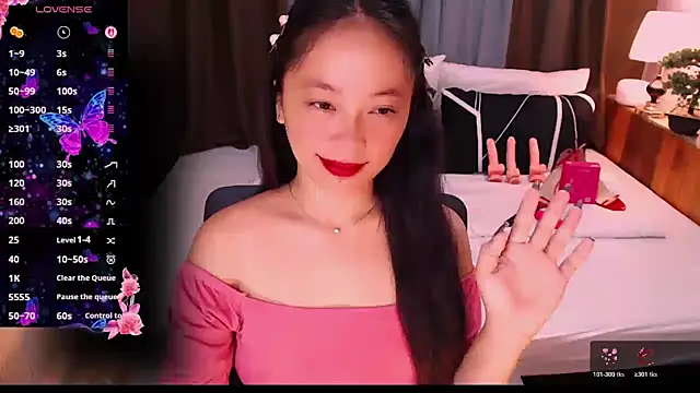Snapshot of sexystela chatting on 06/22/26, 08:06 sexystela online show from 06/22/26, 08:06