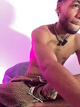 Thiagoferreti online show from 06/04/26, 12:27