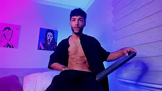 Thiagoferreti online show from 07/30/26, 03:05