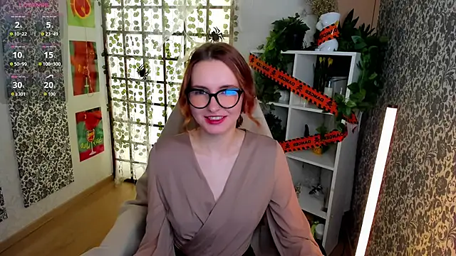 Elis Cherry online show from 11/17/25, 02:28