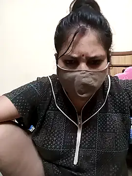 nisha sweet online show from 10/17/25, 11:24