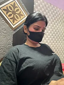 Hot Jaanvi  online show from 06/11/26, 04:27
