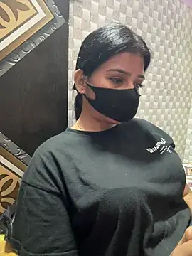 Hot Jaanvi  online show from 07/01/26, 04:40