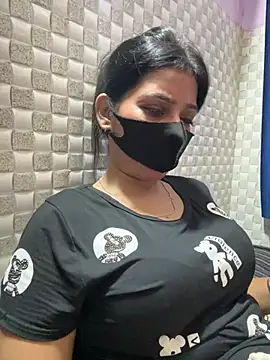 Hot Jaanvi  online show from 07/04/26, 05:52