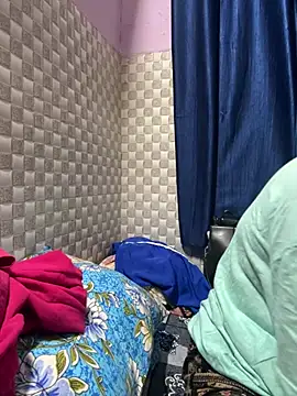 Hot Jaanvi  online show from 07/14/26, 03:44