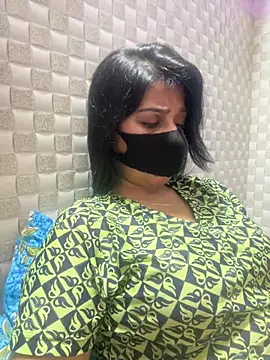 Hot Jaanvi  online show from 07/17/26, 04:19