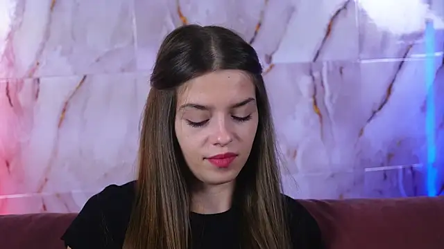 sukie spooky online show from 10/03/25, 06:10