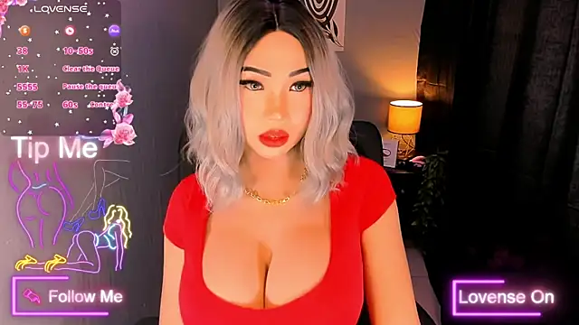 Snapshot of TriciaCumLoader chatting on 09/18/25, 09:28 TriciaCumLoader online show from 09/18/25, 09:28