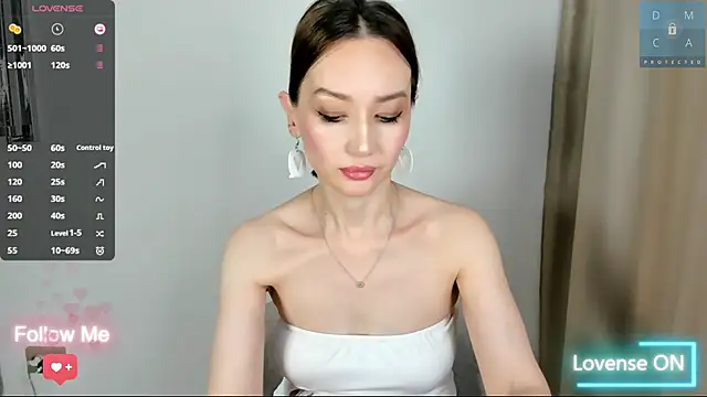 MinaDiamondd online show from 06/13/26, 05:05