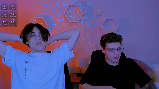 lucas long  online show from 11/08/25, 09:53