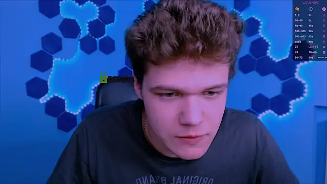 lucas long  online show from 11/25/25, 09:53